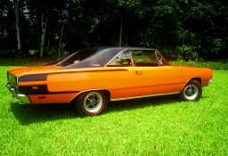 Dodge Charger R/T (1971): o muscle car brasileiro saiu de uma fábrica francesa e morreu nas mãos da Volkswagen