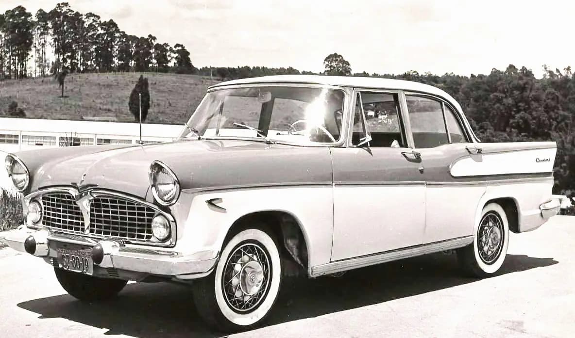 Simca Chambord (1959): o primeiro V8 brasileiro era tão bonito e tão devagar que o país o apelidou de "Belo Antônio"