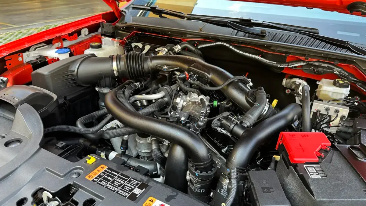 Ford-Ranger-Raptor-Motor-V6-Opcao-3-1320x743
