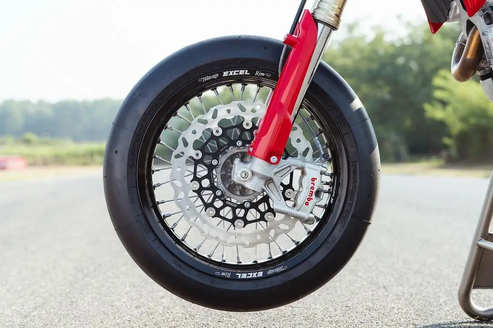 Desmo450-SM-2332